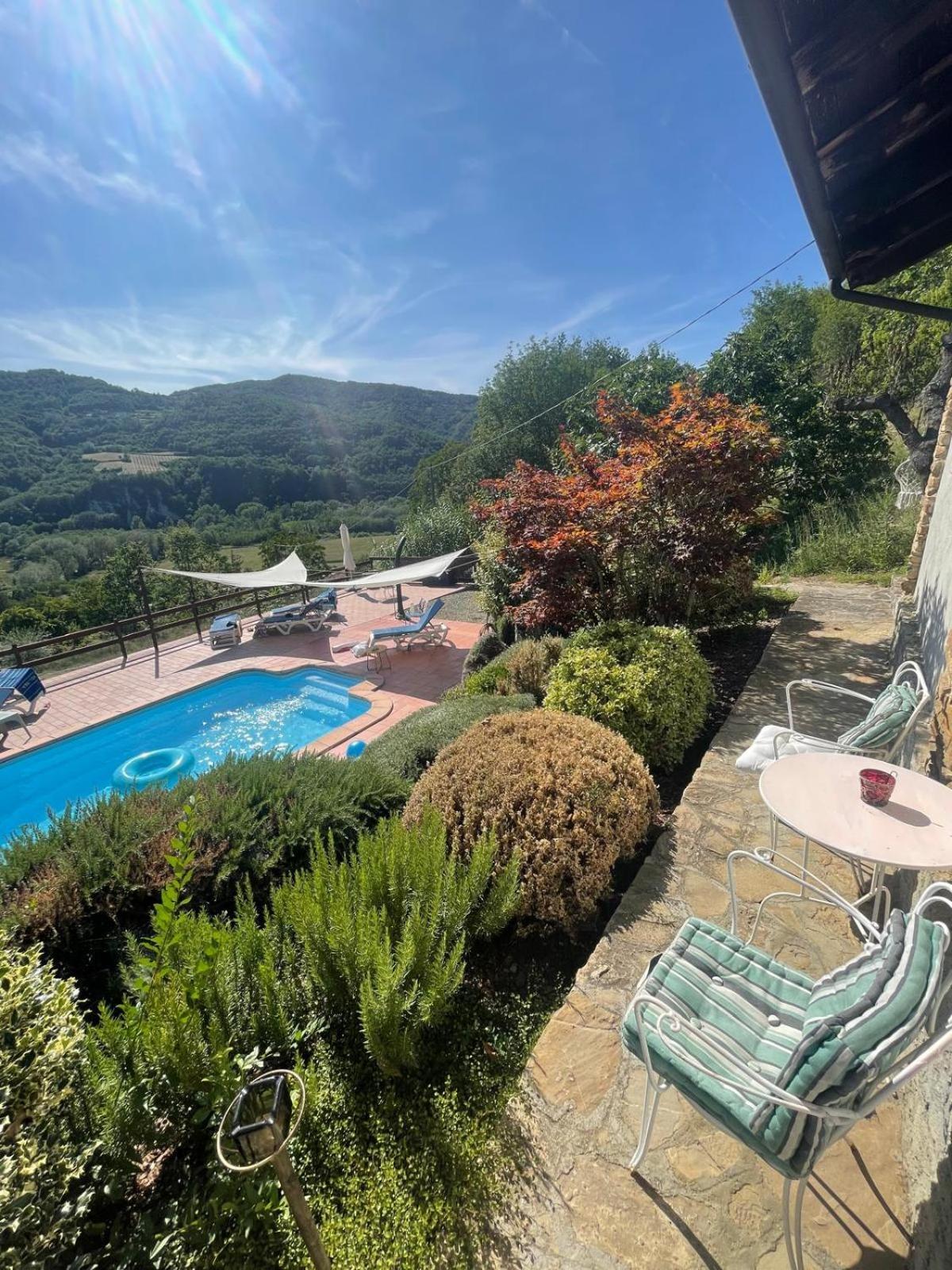 Casa Petra - Casa Tre Stelle - Casa Caneva - Ferien Fuer 6-14 Personen Ponti Exteriér fotografie