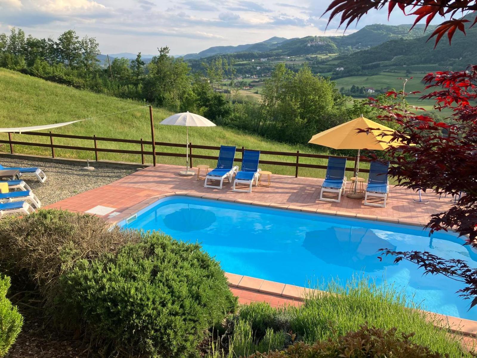 Casa Petra - Casa Tre Stelle - Casa Caneva - Ferien Fuer 6-14 Personen Ponti Exteriér fotografie